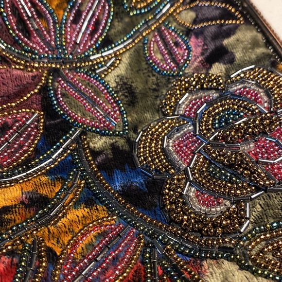 Beaded Velvet Clutch Purse - Picture 8 of 9